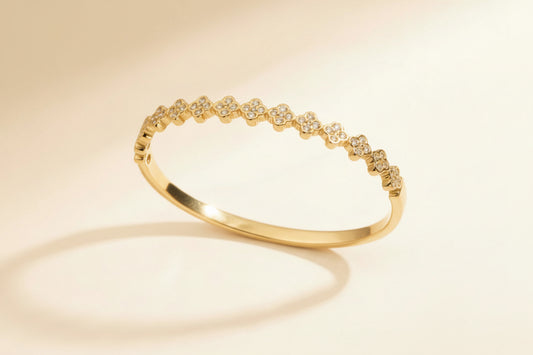 Clover Rhinestone Bangle