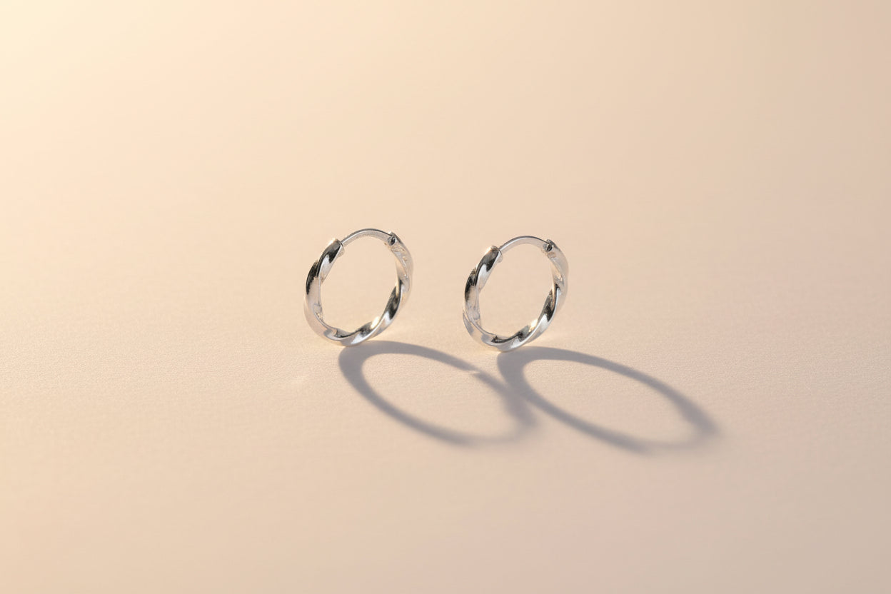 Twisted Hoop