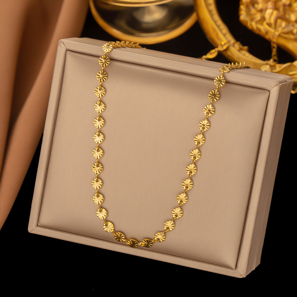 Disc Flower Necklace