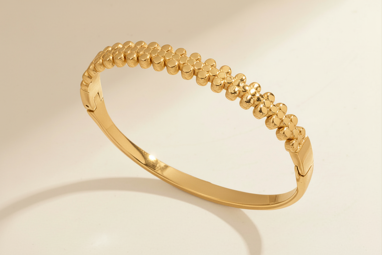 Clover Bangle