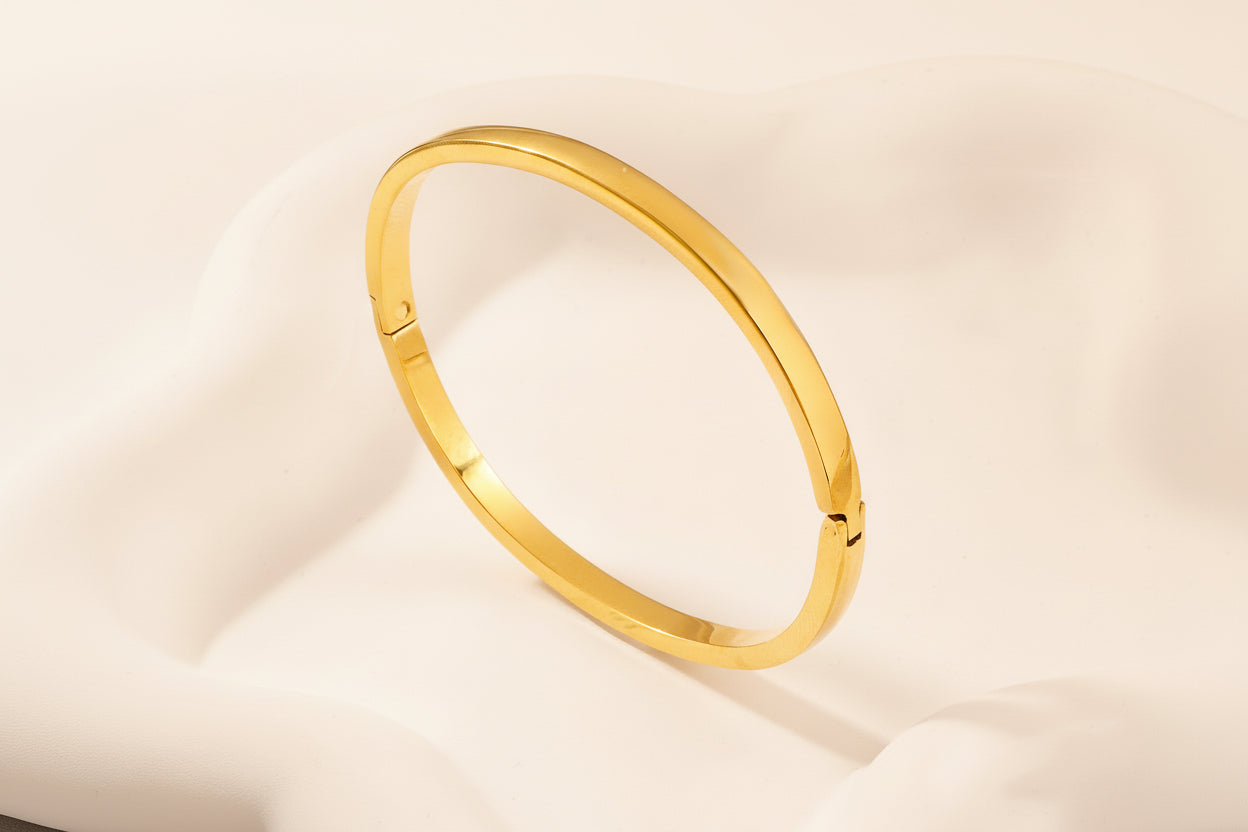 Simple Bangle