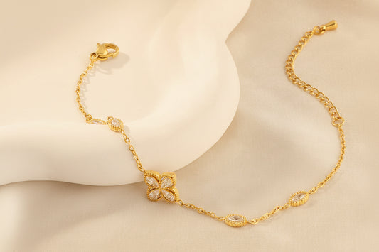 Crystal Clover Bracelet