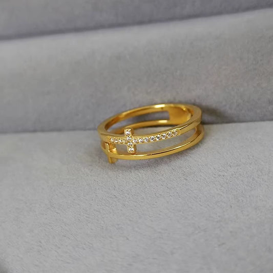 Double Cross Ring