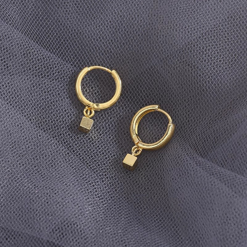 Dangle Cube Hoop
