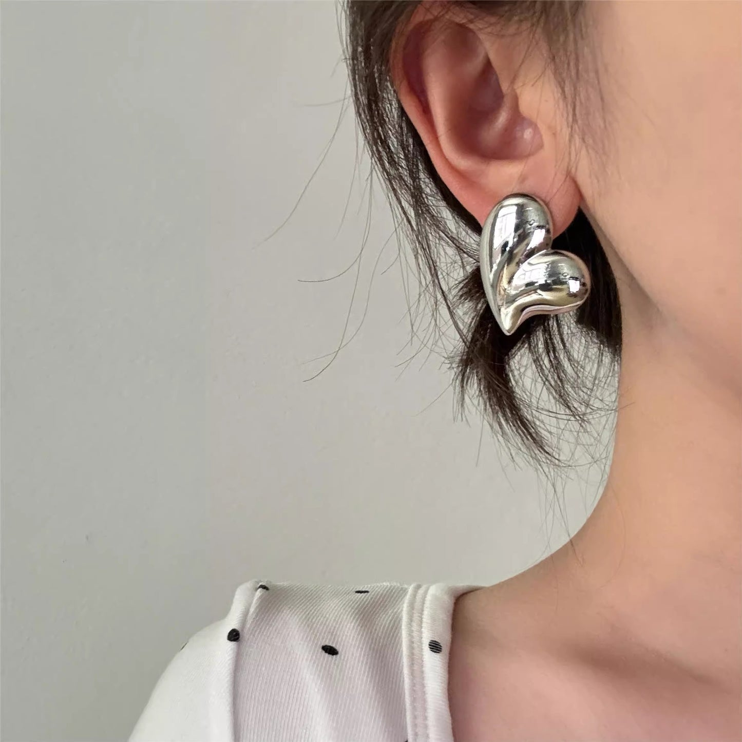 Oversized Heart Stud