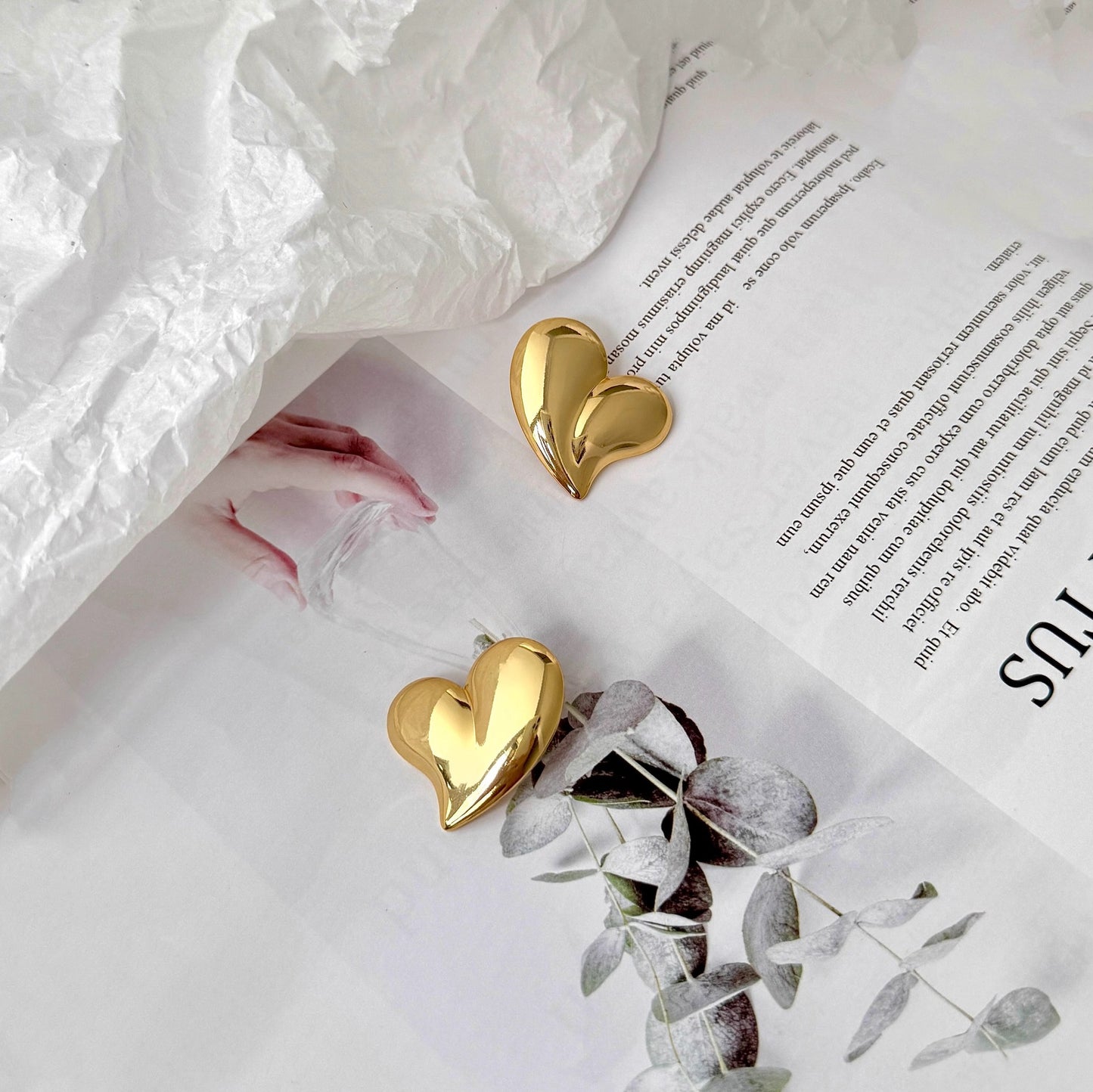 Oversized Heart Stud