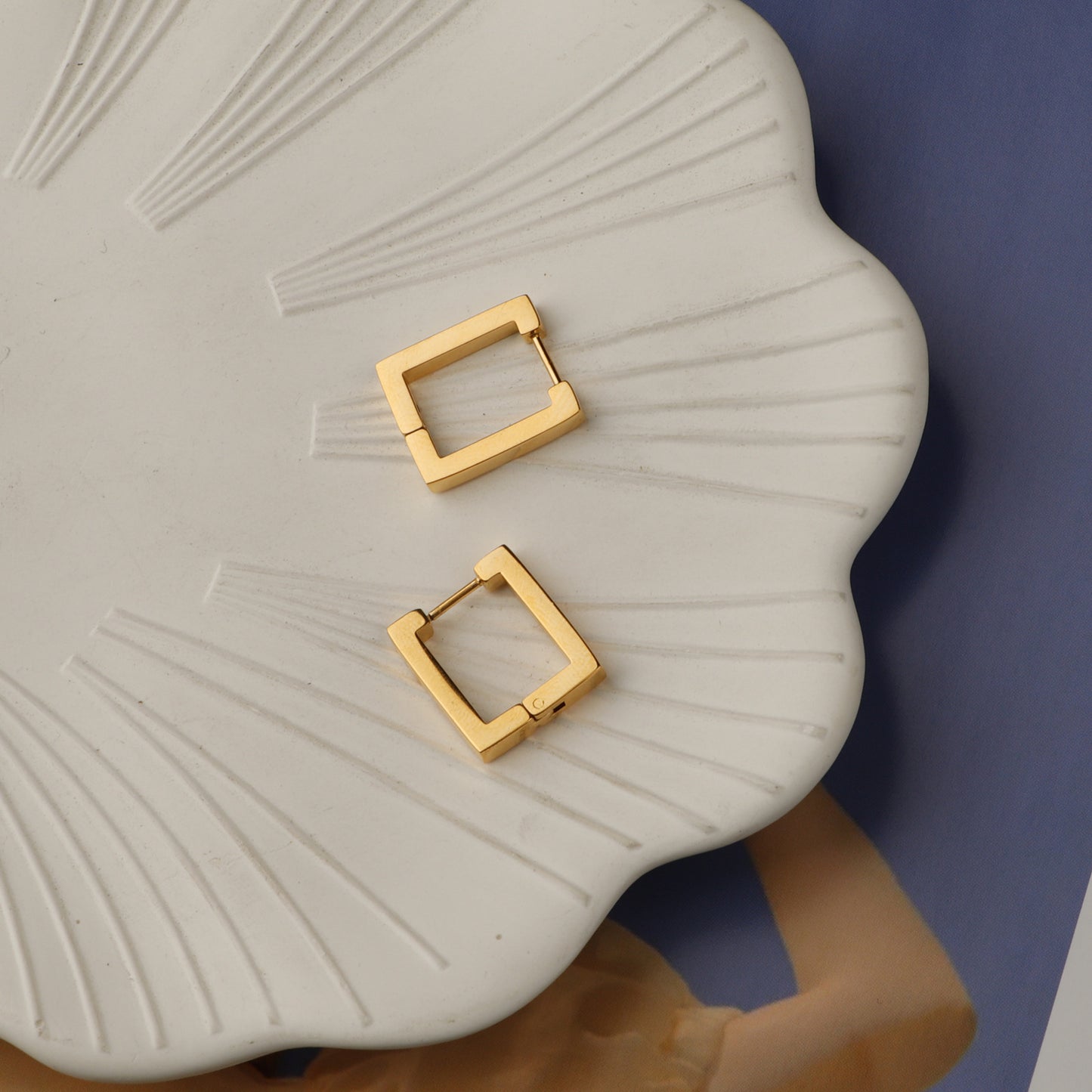 Square Hoop
