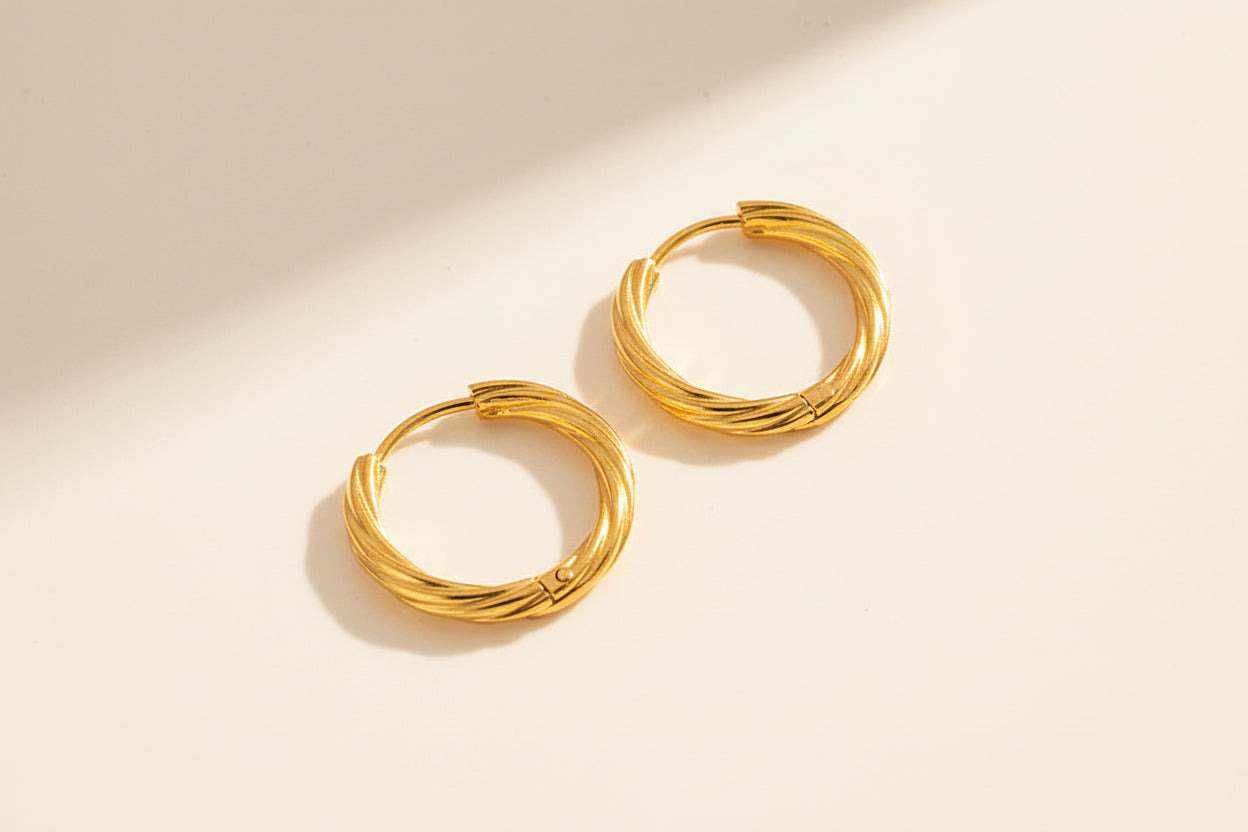 Threaded Geometric Hoop