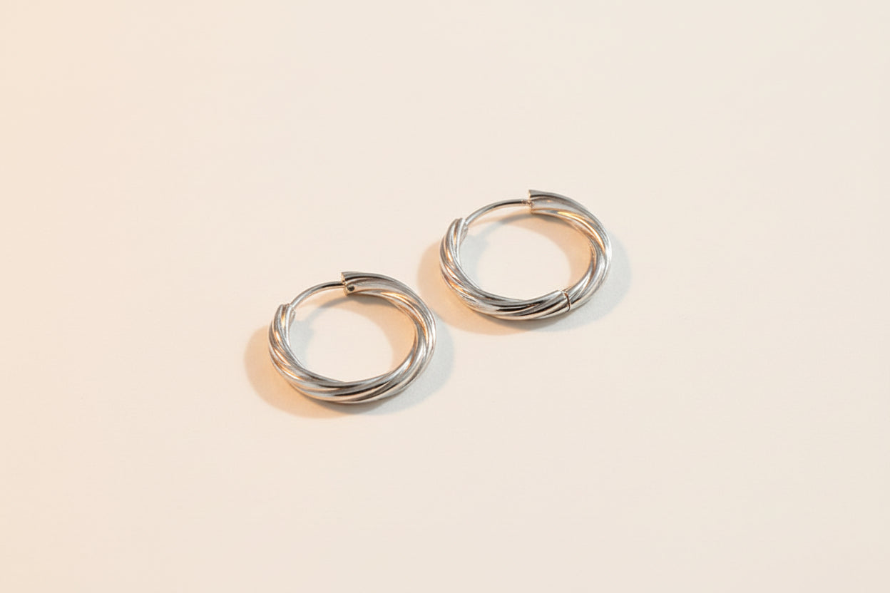 Threaded Geometric Hoop