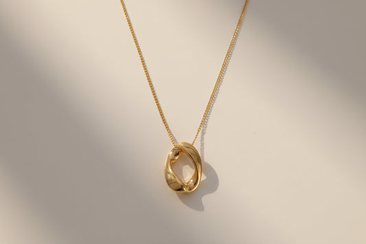 Twisted Pendant Necklace