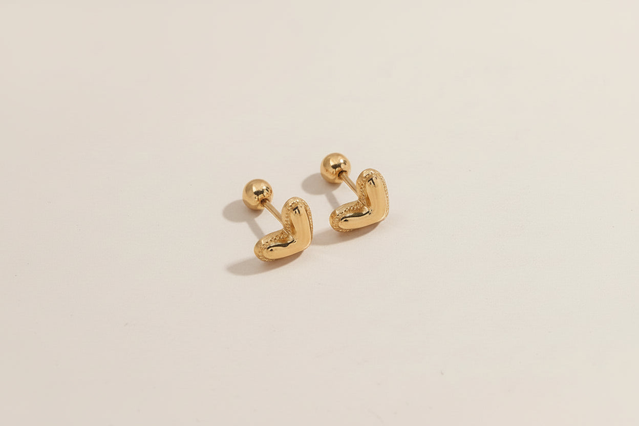 Milgrain Heart Studs