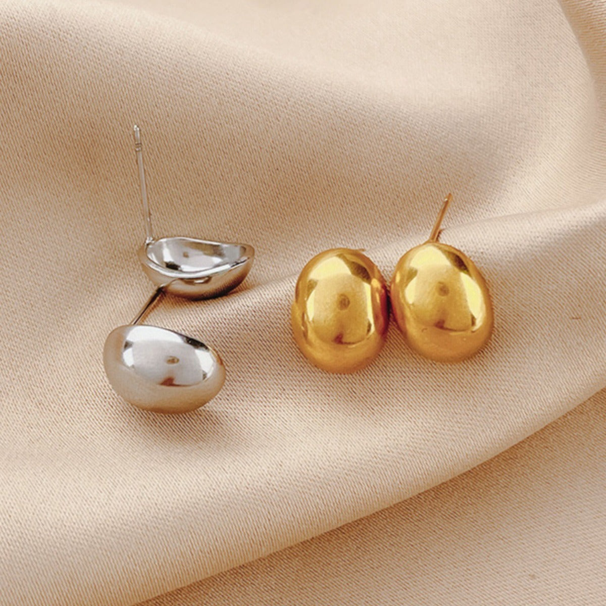 Bean Stud Earring