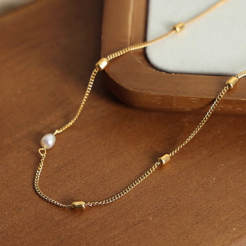 Oval Pearl Necklace