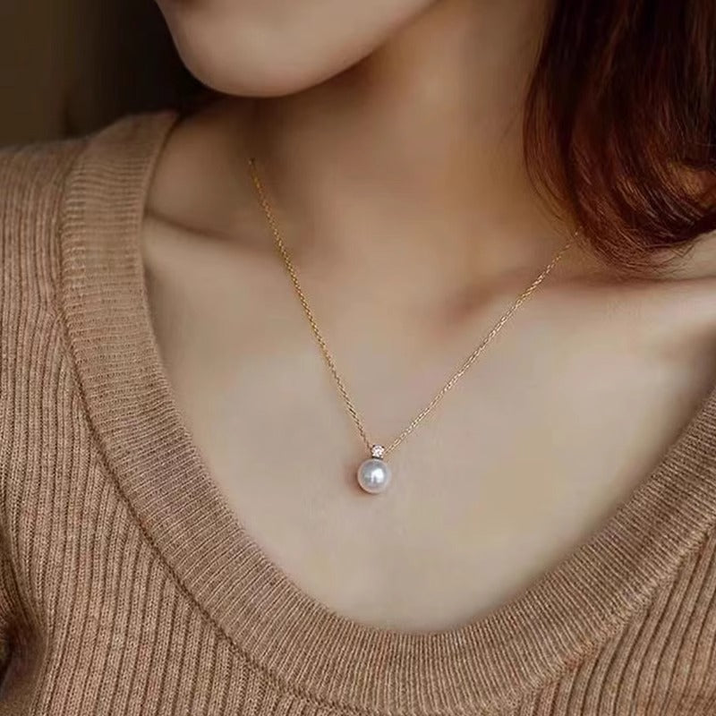 Pearl Pendant Necklace