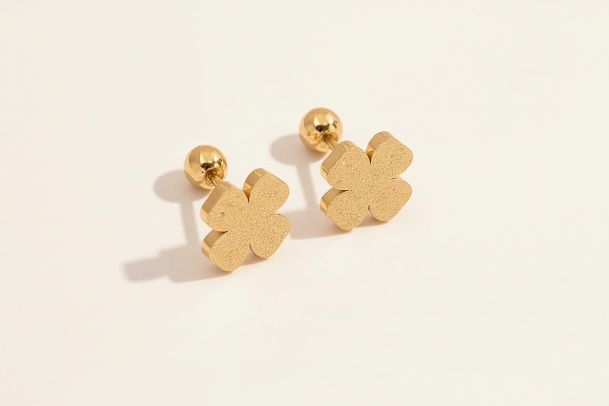 Clover Ball Back Studs