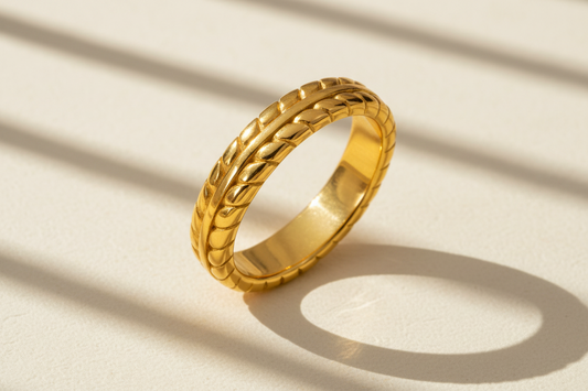 Laurel Ring