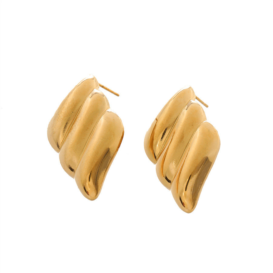 Croissant Earring