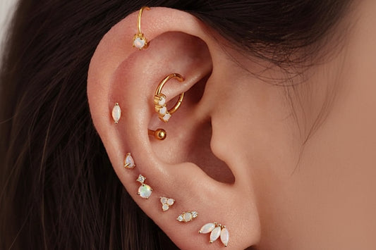 Flat back stud