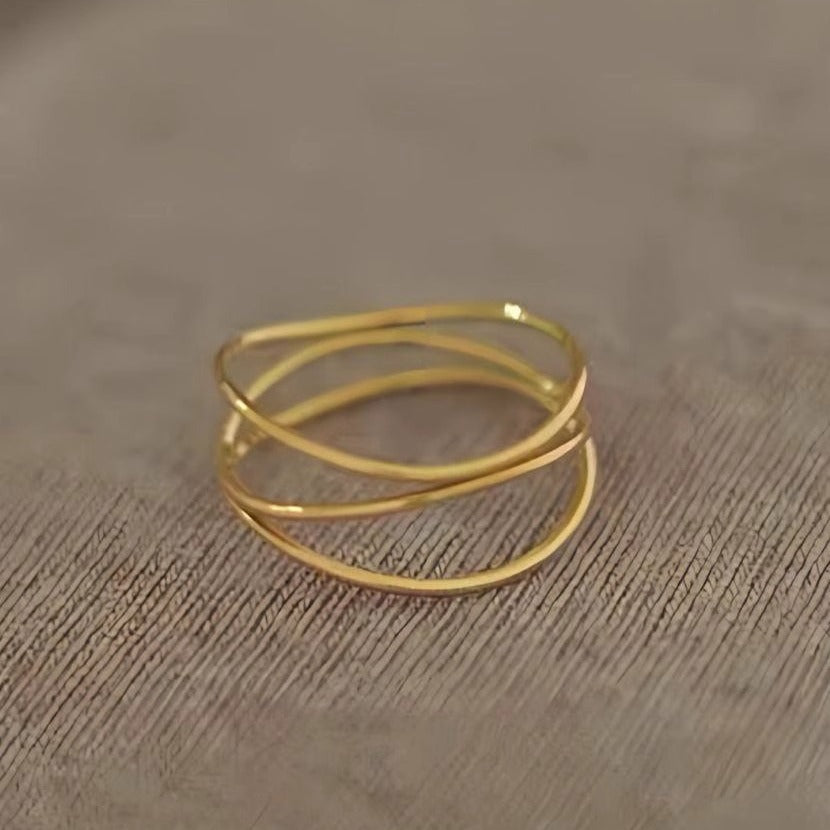 Intertwined Ring